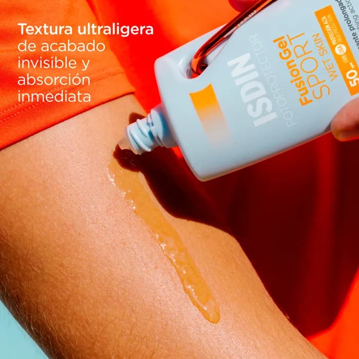 Imagen 2 de Fotoprotector Isdin Fusion Spf50+ Gel Sport 100 Ml